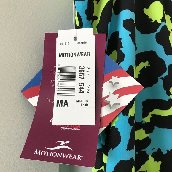 Motionwear cami dance top - Picture 2 of 2